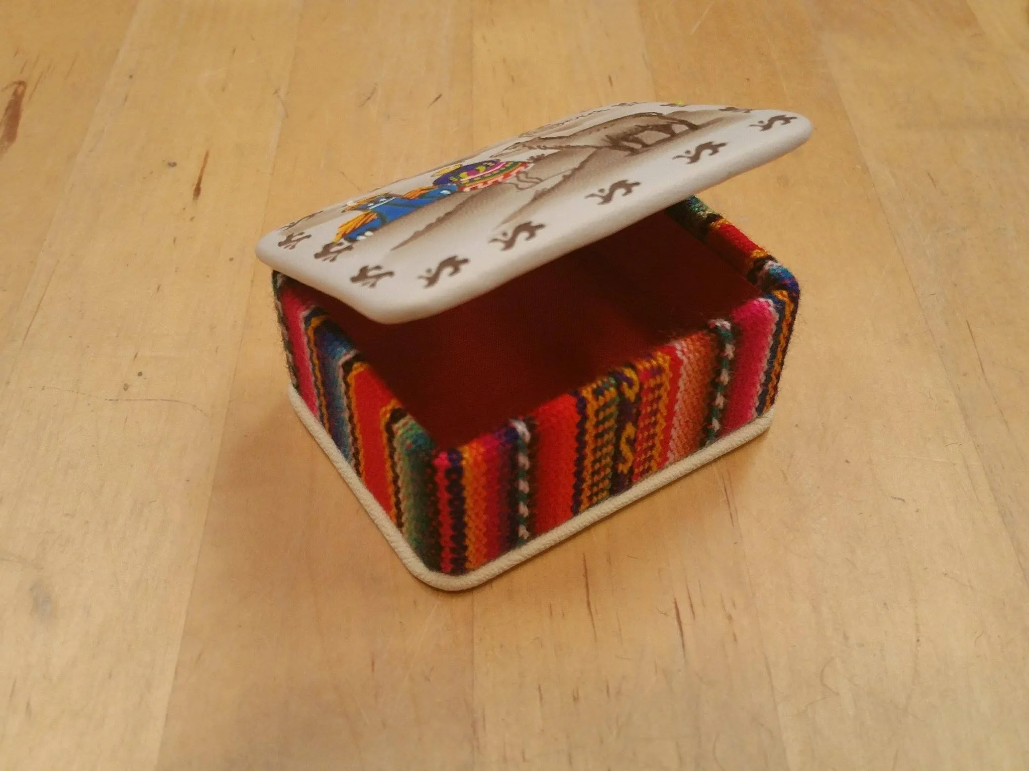 Alpaca Scene Trinket Box