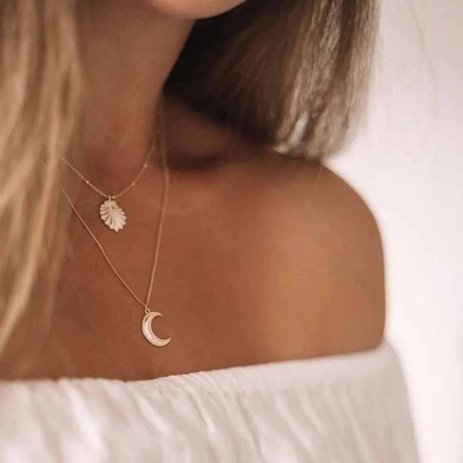 Crescent Moon Necklace Gold