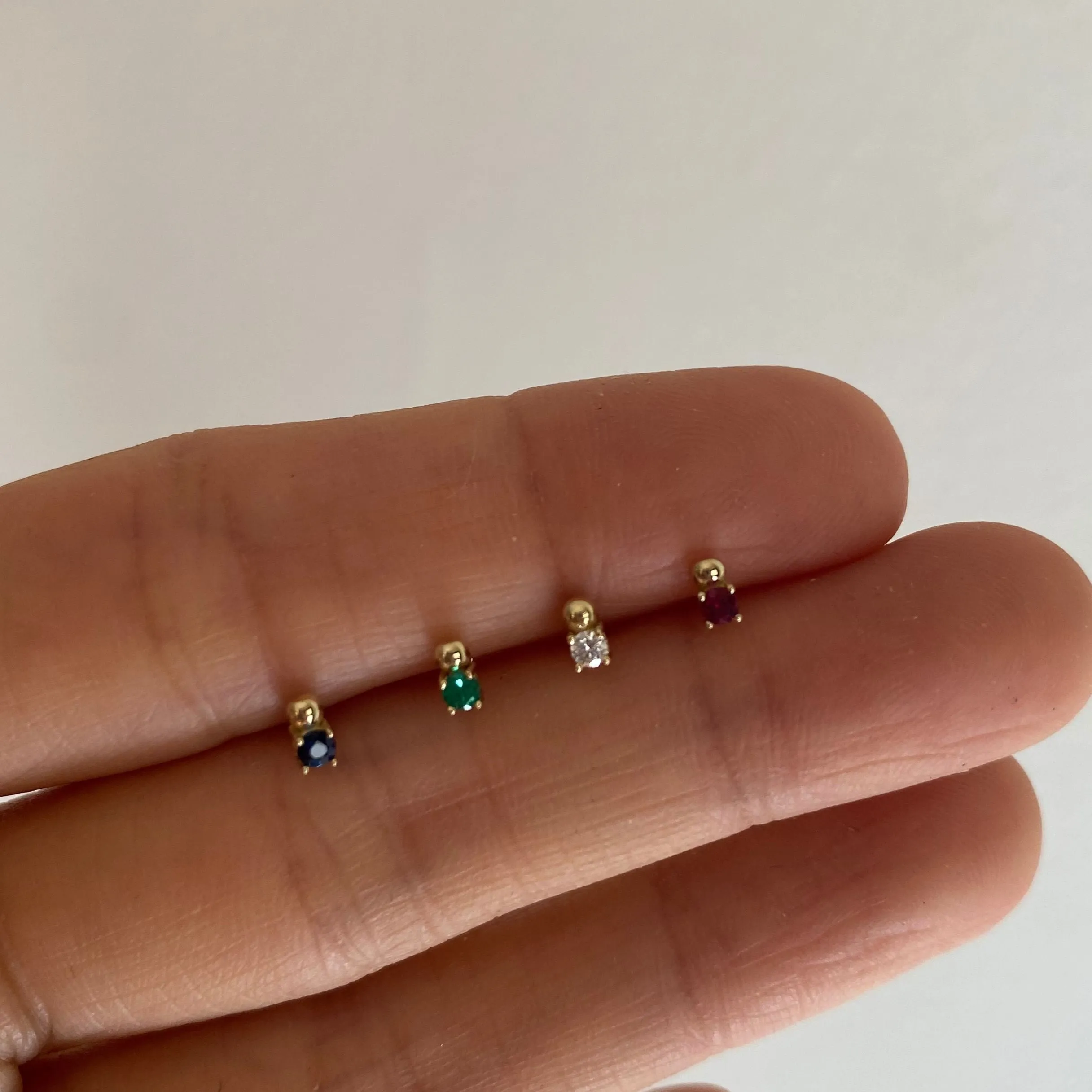 Emerald Cluster Stud (Single)