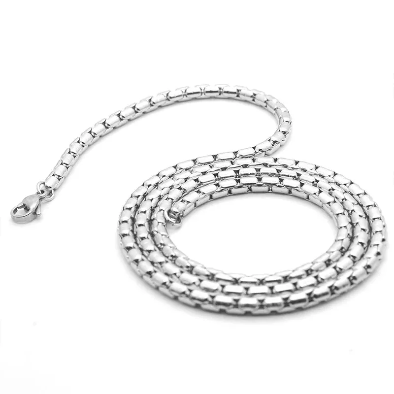 Geometric Square Round Chain