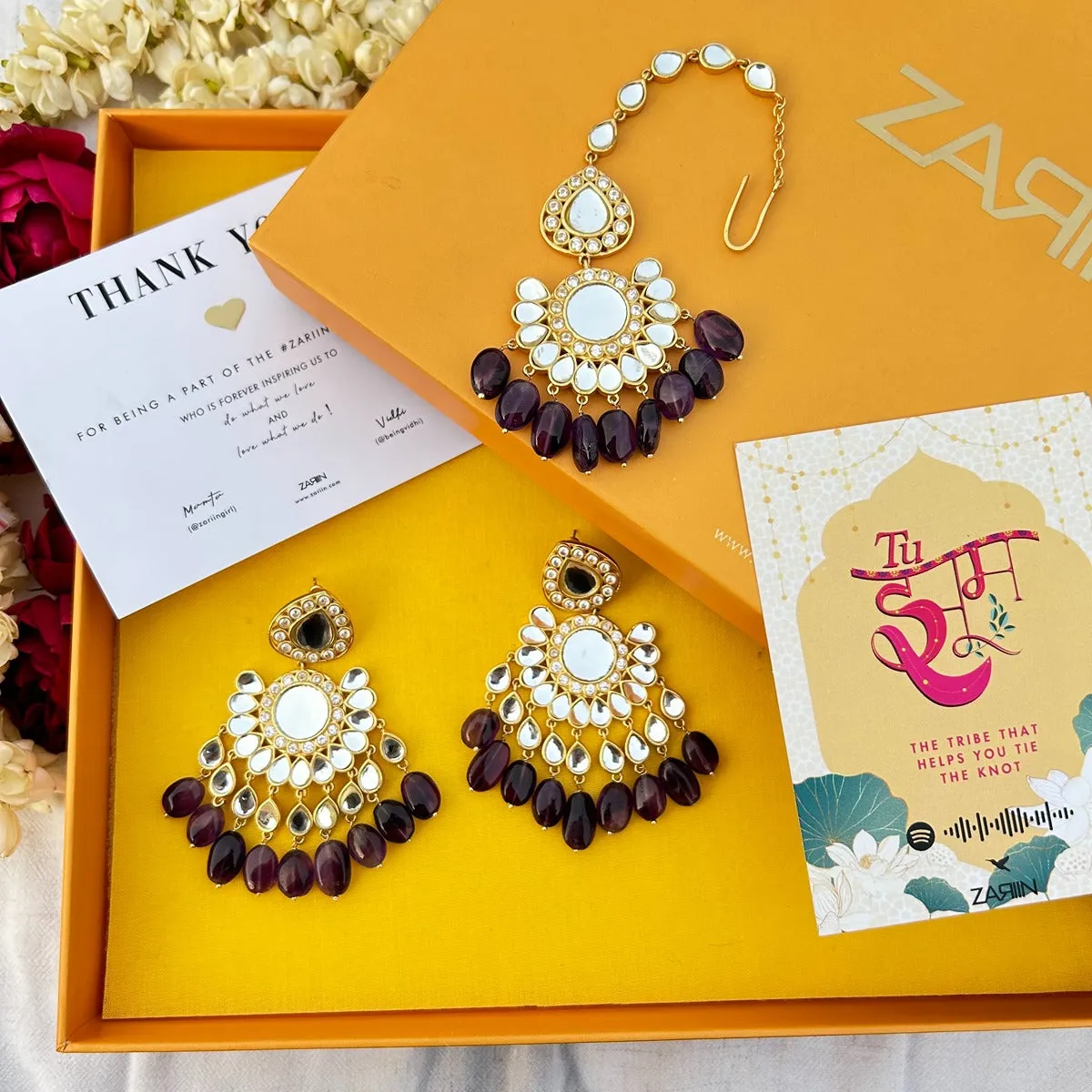 Exquisite Saheli Gift Box Featuring Elegant Amethyst Gemstones