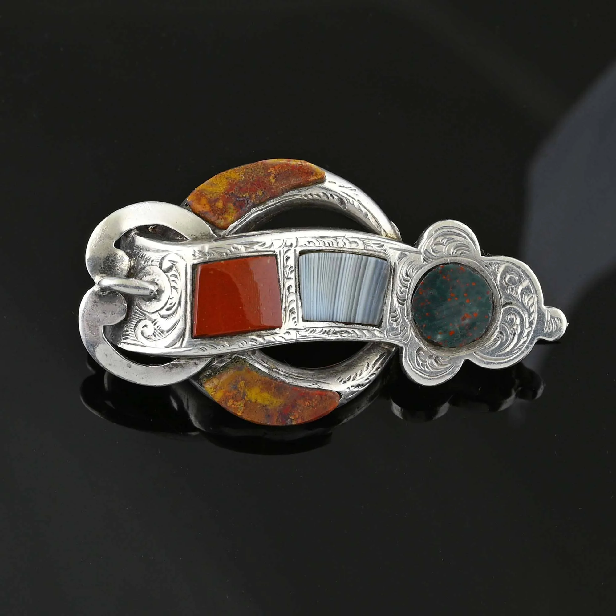 Scottish Agate Crescent Moon Buckle Brooch